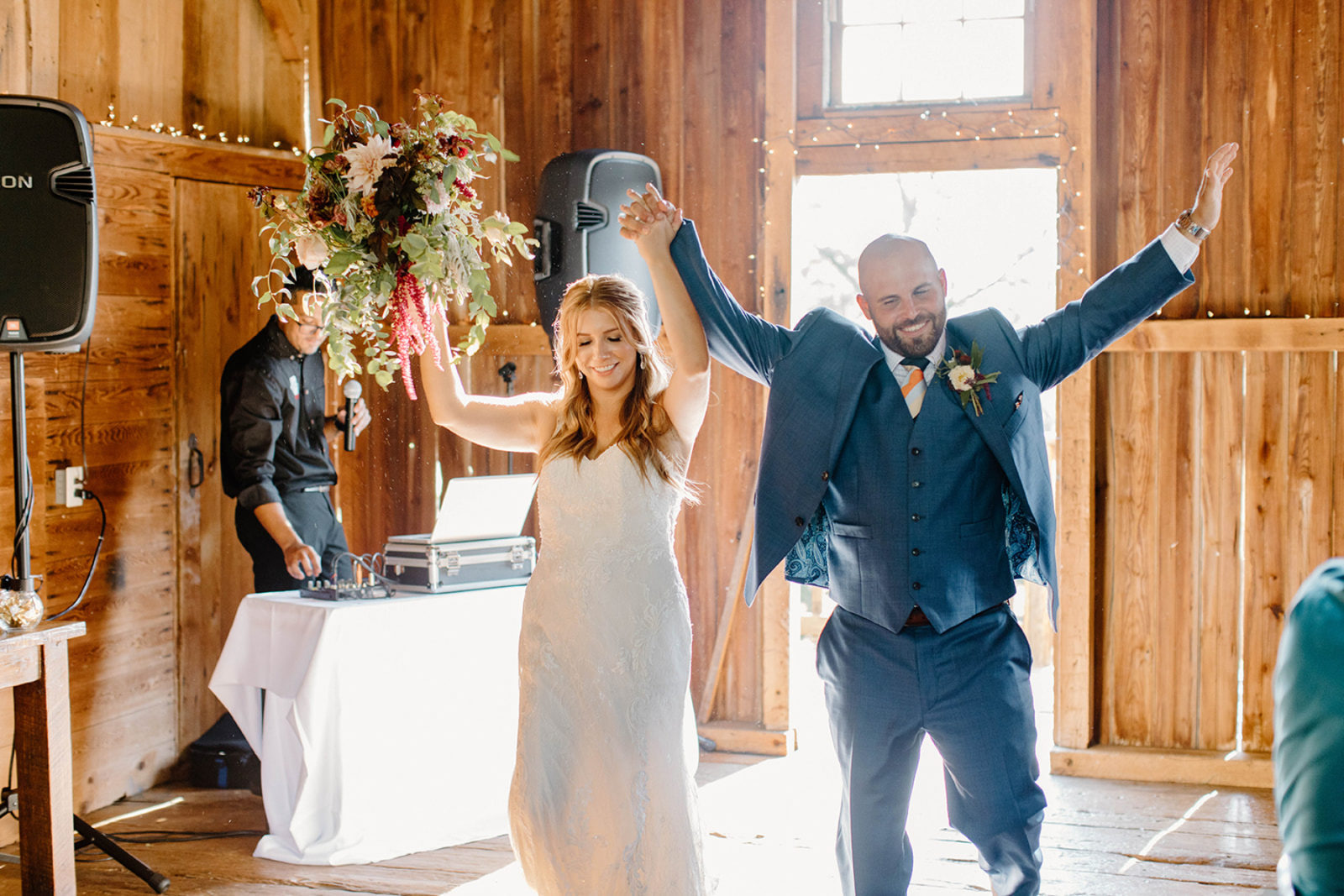 Smoker Farm Wedding in Lancaster Pennsylvania - madelineisabella.com